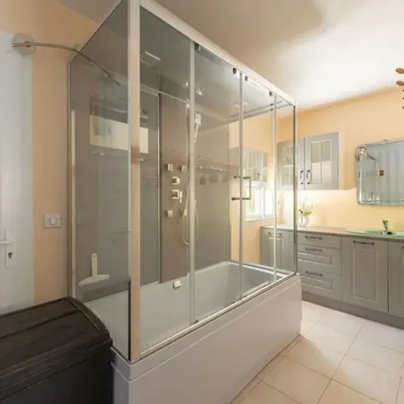 Mit Privatpool In By Interhome *