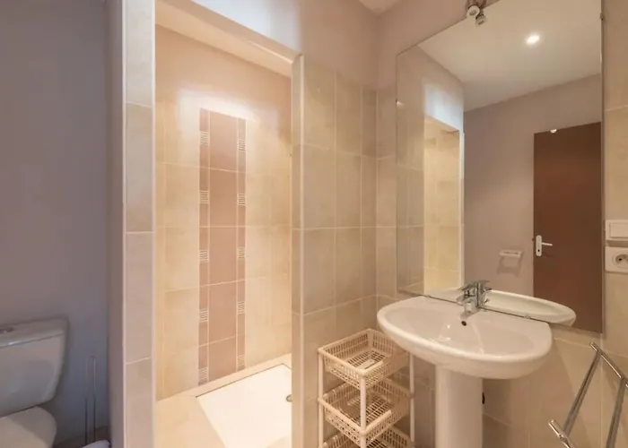Mit Privatpool In By Interhome Gagnières